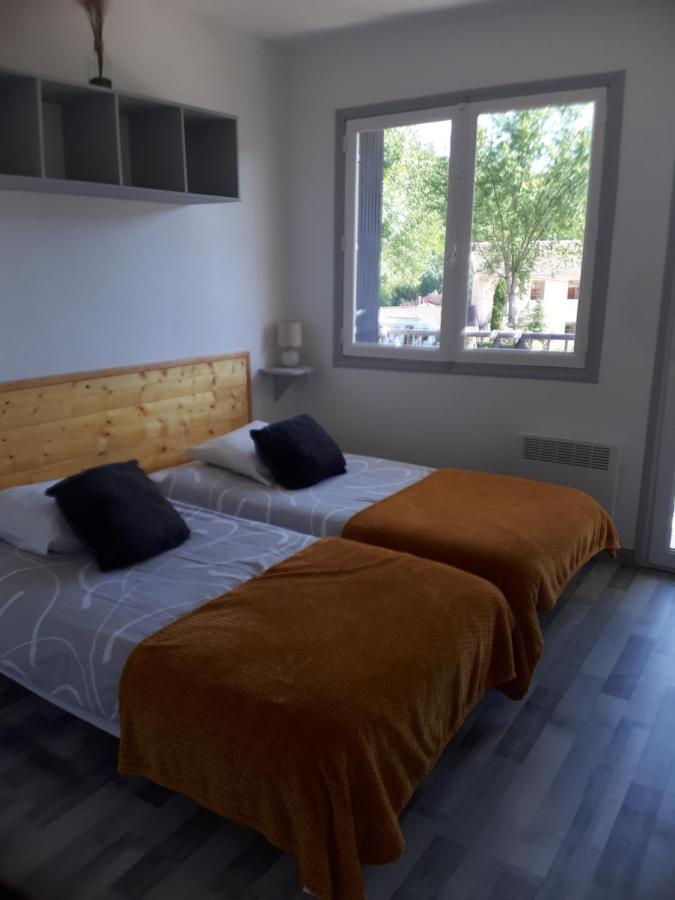 Les Chambres Et Studios Camping Parc De Paletes Сен-Жирон Экстерьер фото