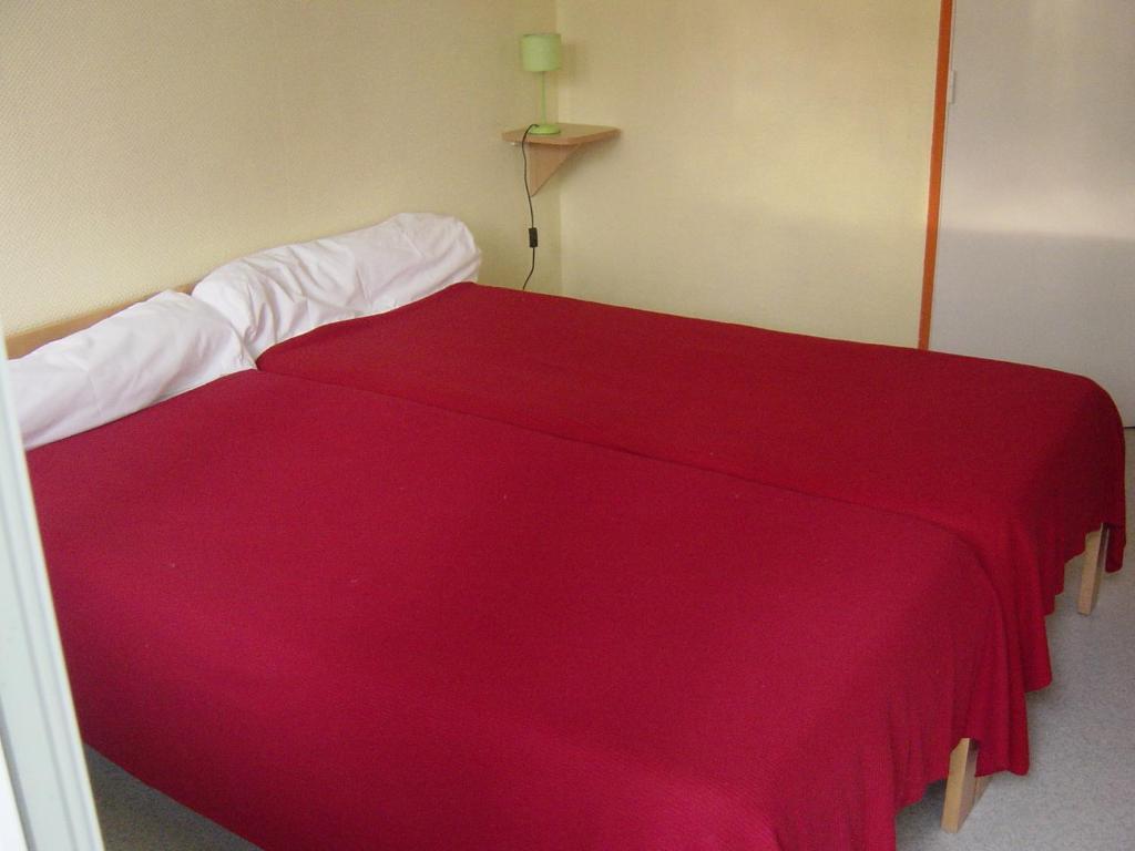 Les Chambres Et Studios Camping Parc De Paletes Сен-Жирон Номер фото